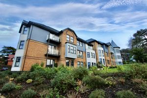 Photo 1- click for photo gallery